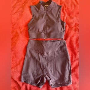 Women's Workout Sets 2 Piece
Ribbed Outfits Gym Yoga
Clothing ZIP Tank Crop Tops